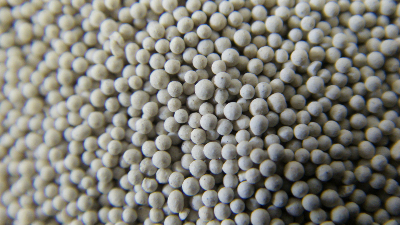 cerabeads sand